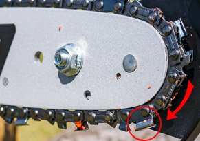 Right Direction of Chainsaw Chain
